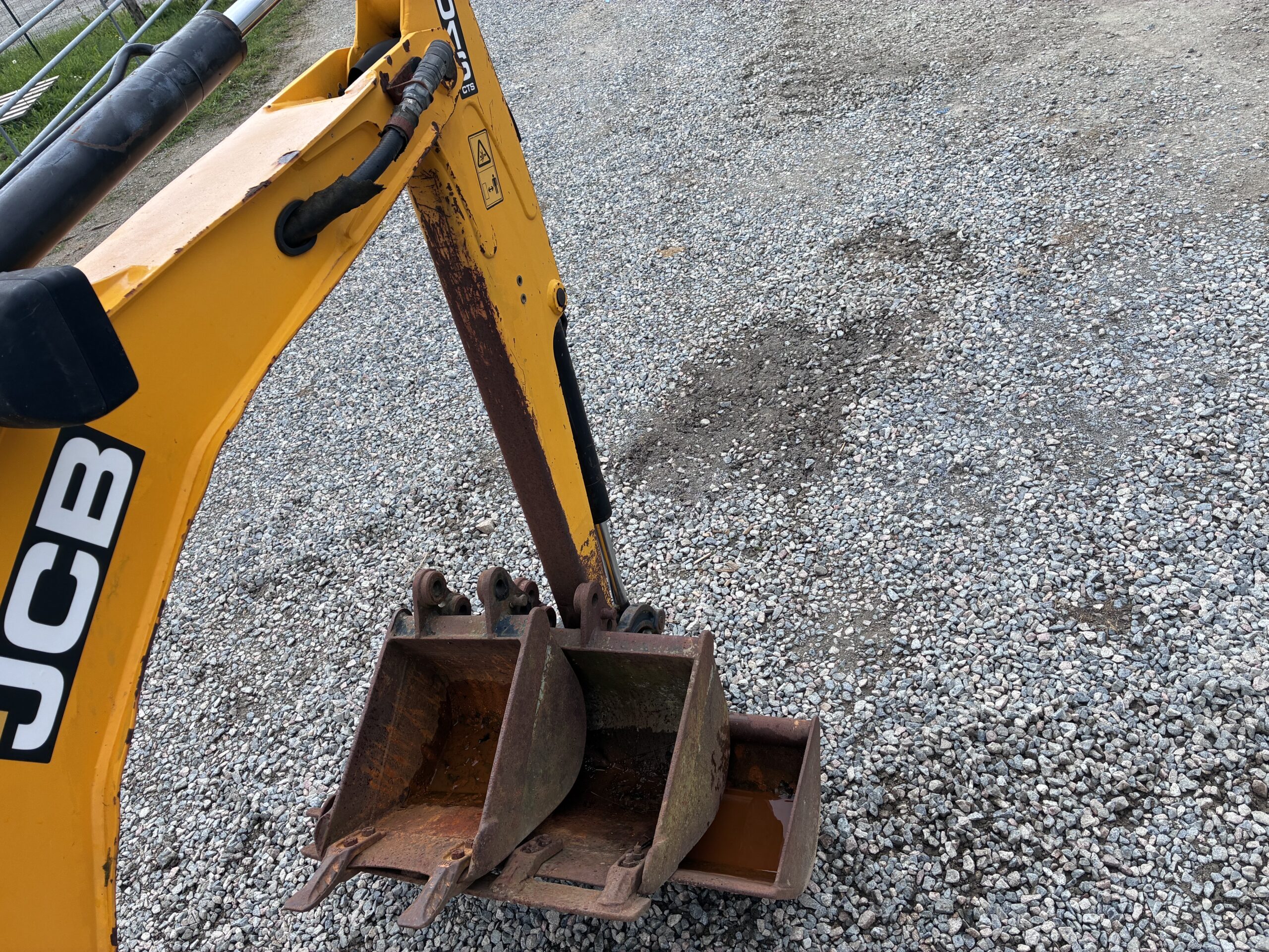 Mini pelle JCB 8016 (E148) – Image 9