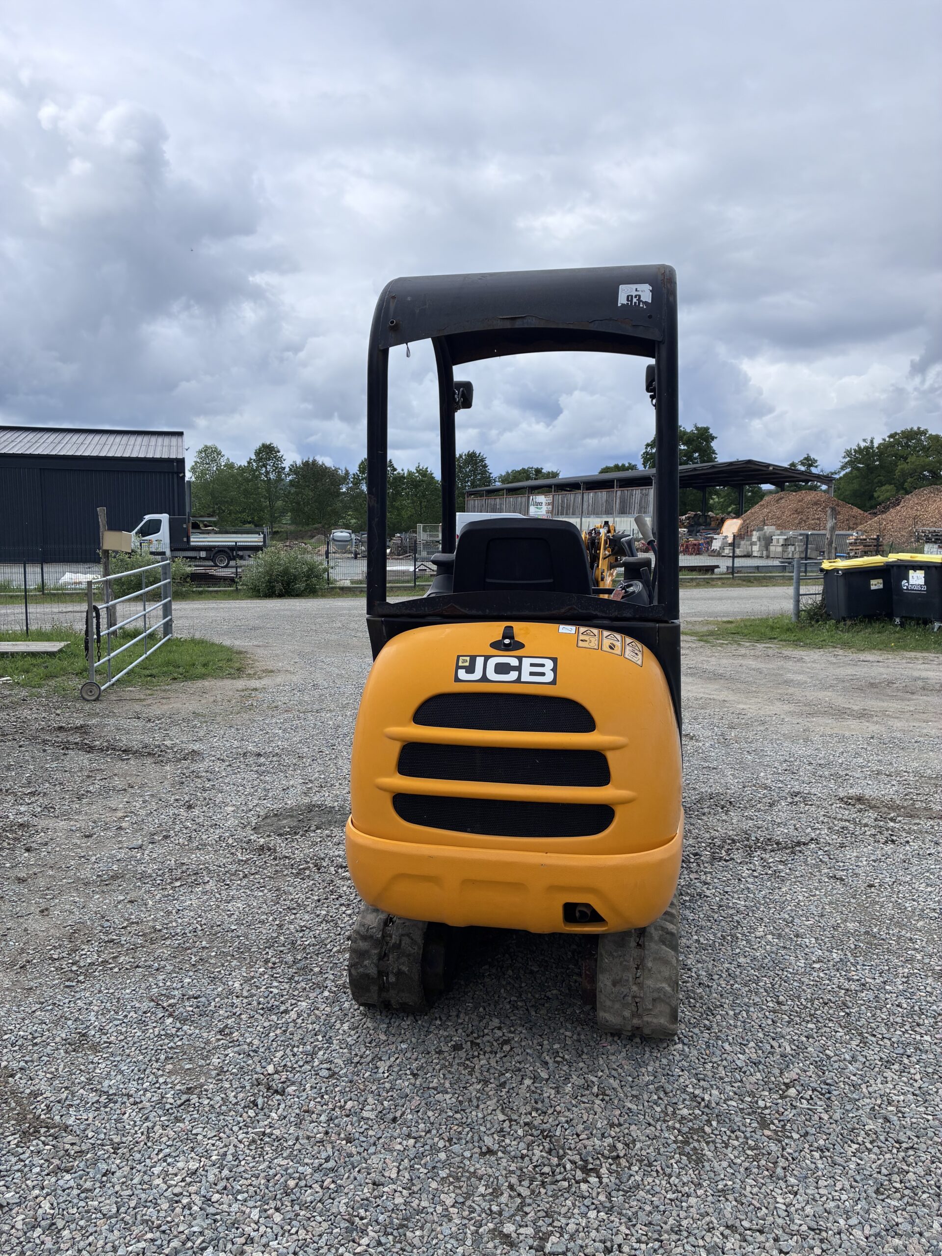 Mini pelle JCB 8016 (E148) – Image 3